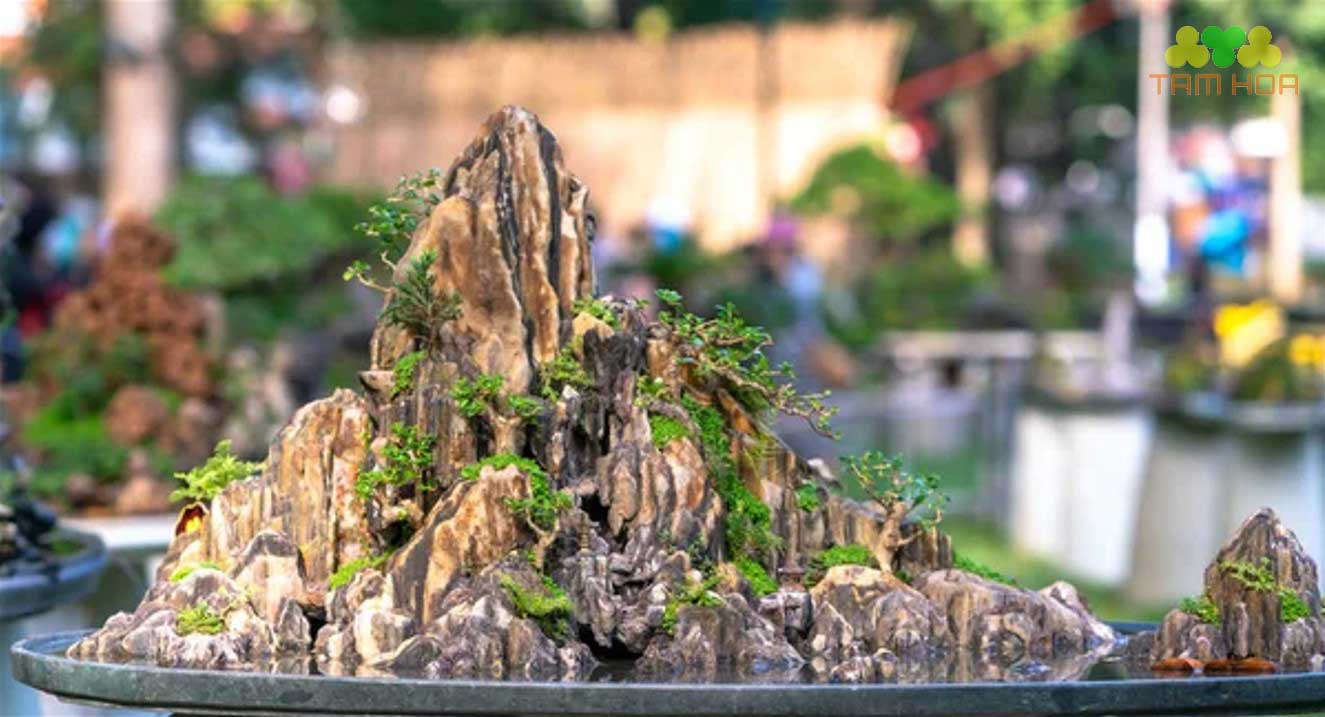 Hòn non bộ đá kem