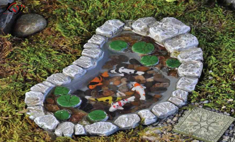 Tổng hợp các mẫu hồ cá koi hình bán nguyệt đẹp