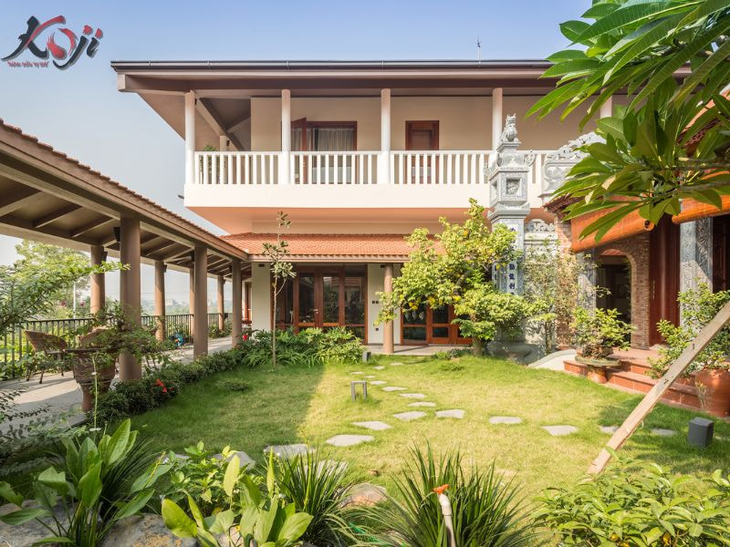 thiết kế sân vườn