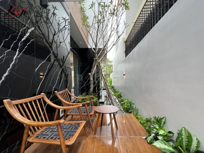 Thiết kế sân vườn nhà ống