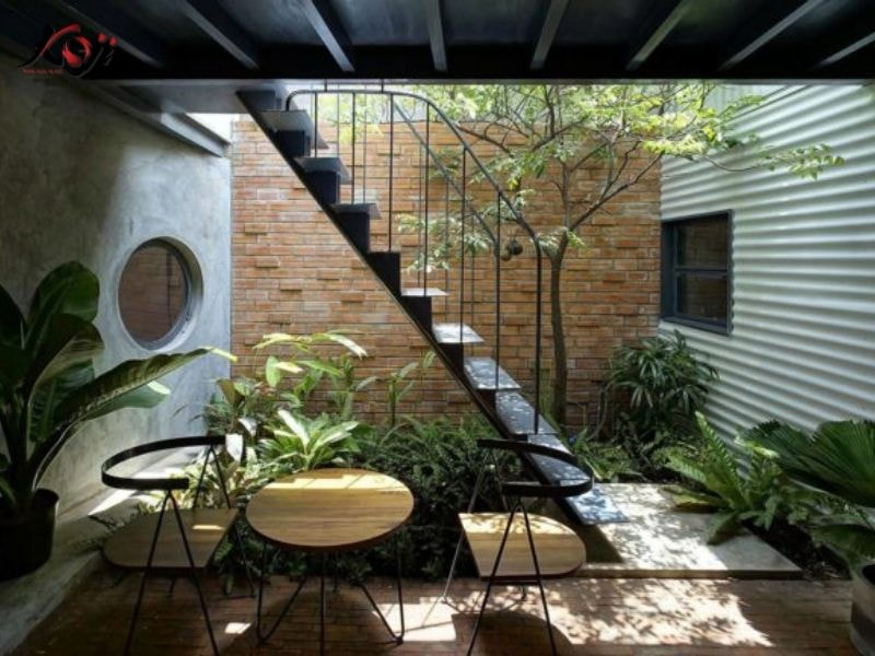 Thiết kế sân vườn nhà ống