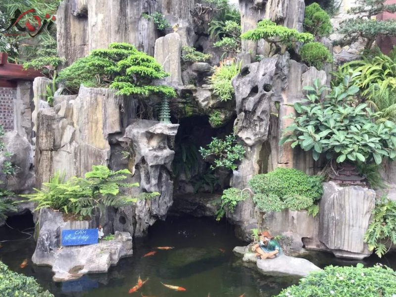 mẫu hòn non bộ ngoài trời