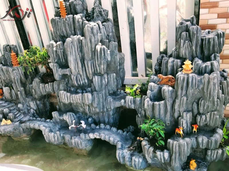 mẫu hòn non bộ ngoài trời