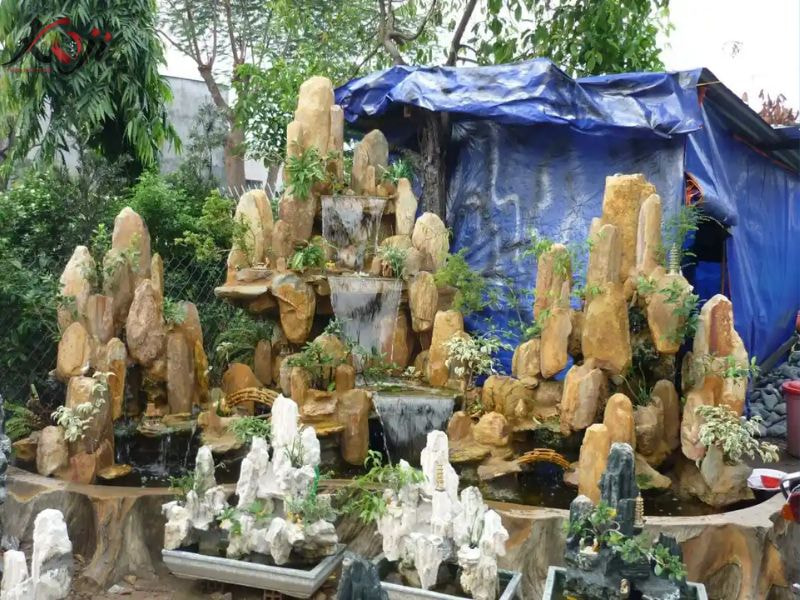 mẫu hòn non bộ ngoài trời