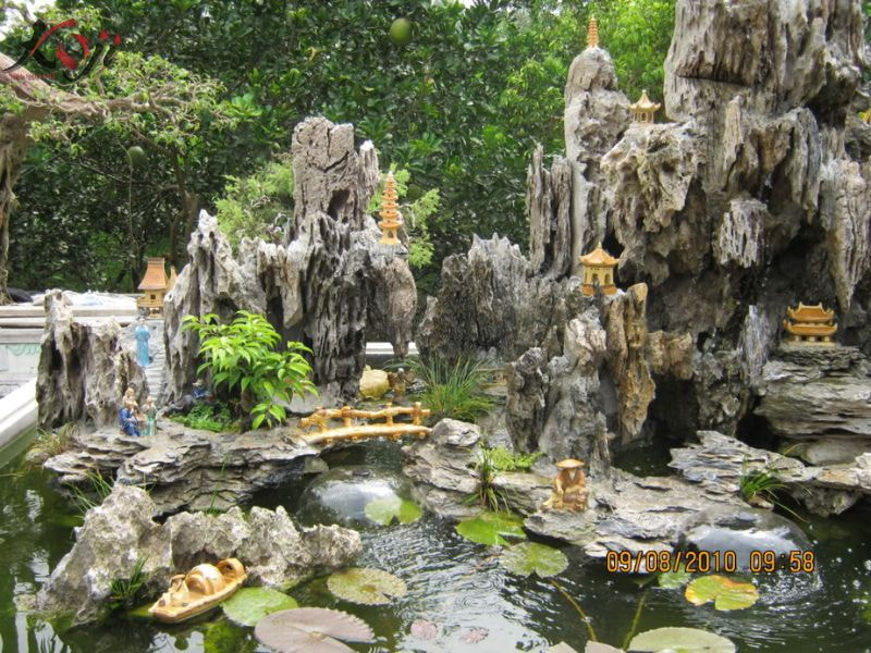 mẫu hòn non bộ ngoài trời