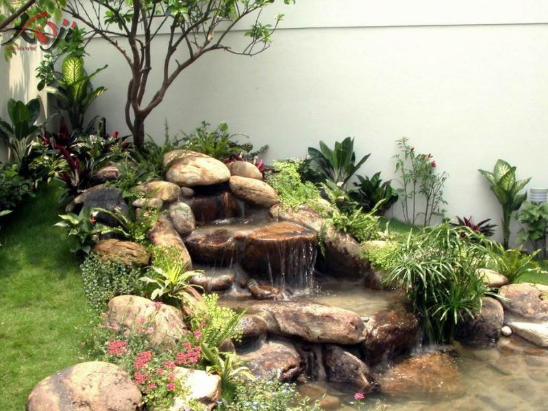 thiết kế sân vườn