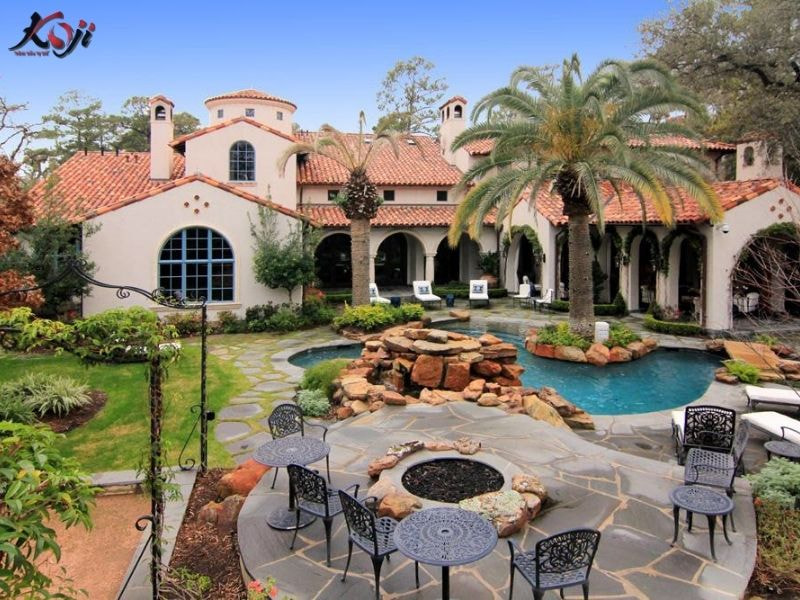 thiết kế sân vườn