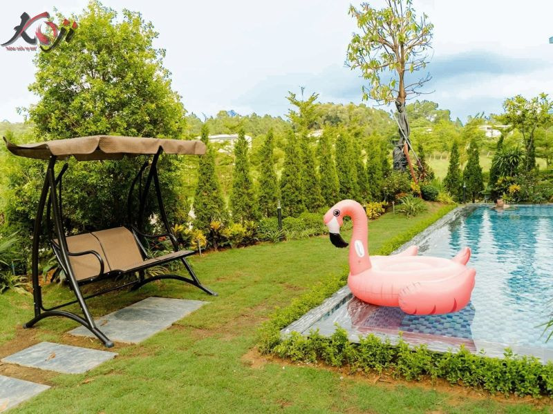 thiết kế sân vườn