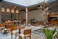 Cách thiết kế quán cafe sân vườn mang hơi thở của hiện đại