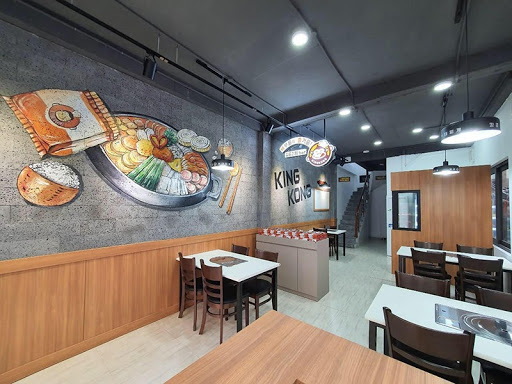 Đá ong xám được ứng dụng rộng rãi trong các nhà hàng, quán cafe bởi vẻ đẹp mộc mạc, độc đáo…