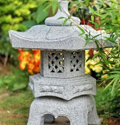 Đèn đá trang trí sân vườn